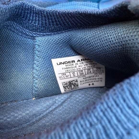 Under Armour Unisex HOVR Phantom 3 Storm Running Shoes Size Womens 7 Mens 5.5 - Picture 8 of 9